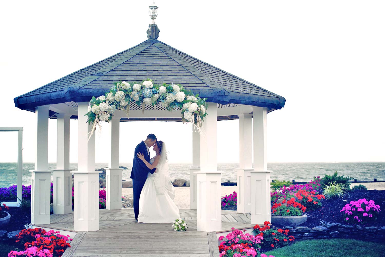 Photo: Beachfront Wedding